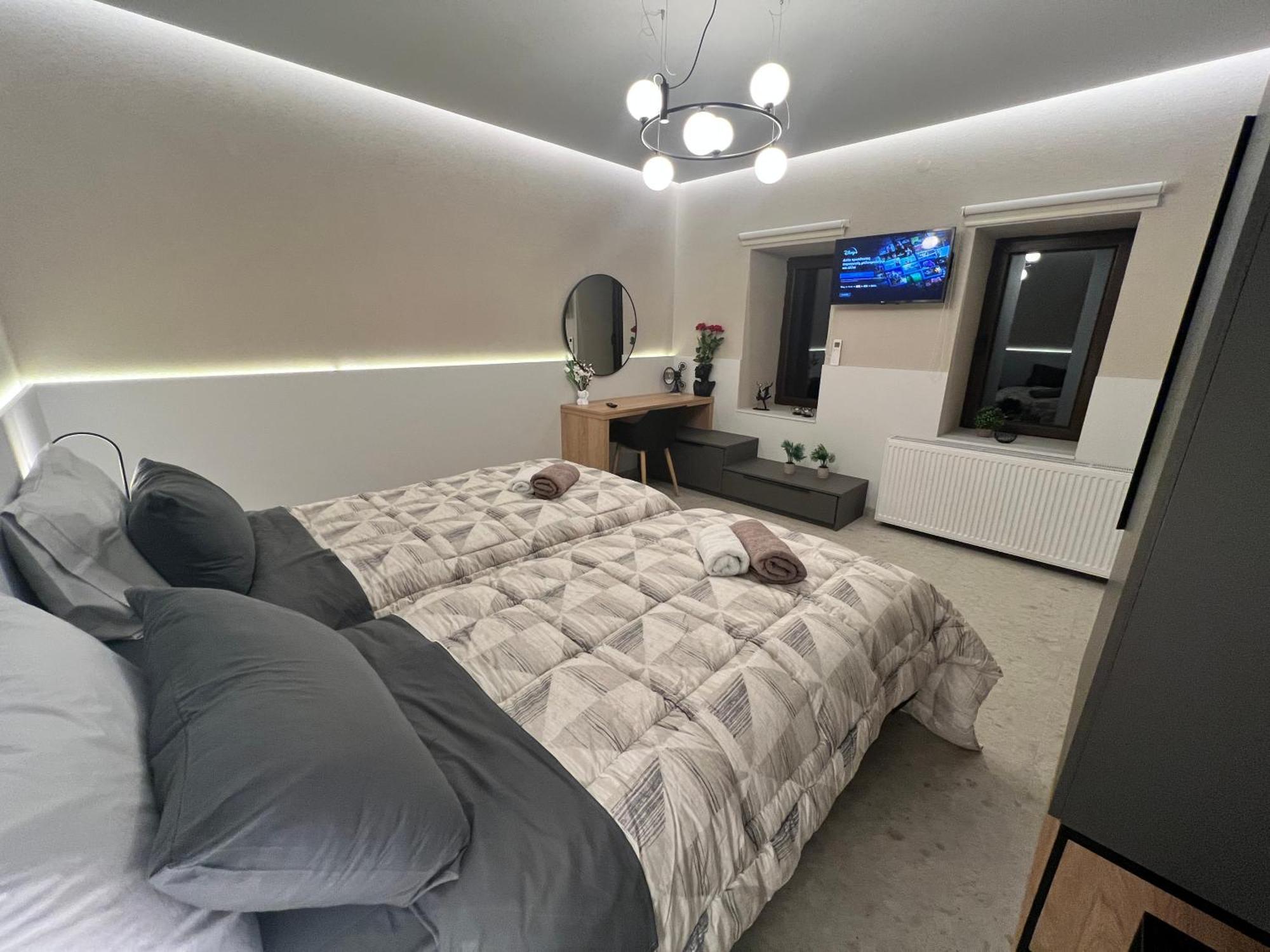 Suite Rooms - Fine Living Vevi Exterior photo